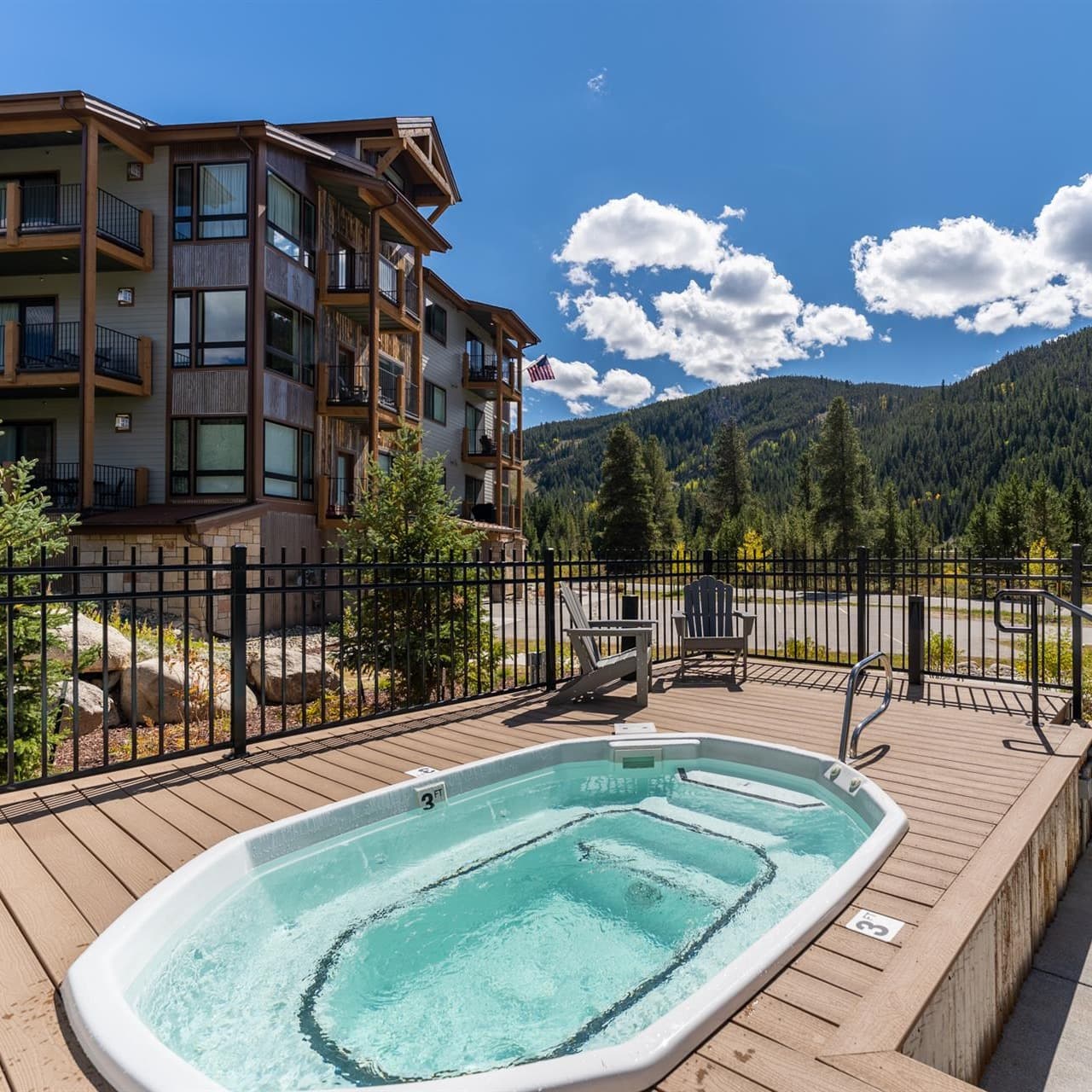 Clearwater Mountain Nest